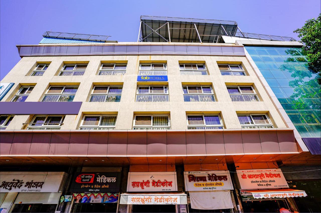 Fabhotel Ramjis Residency Нашик Екстериор снимка